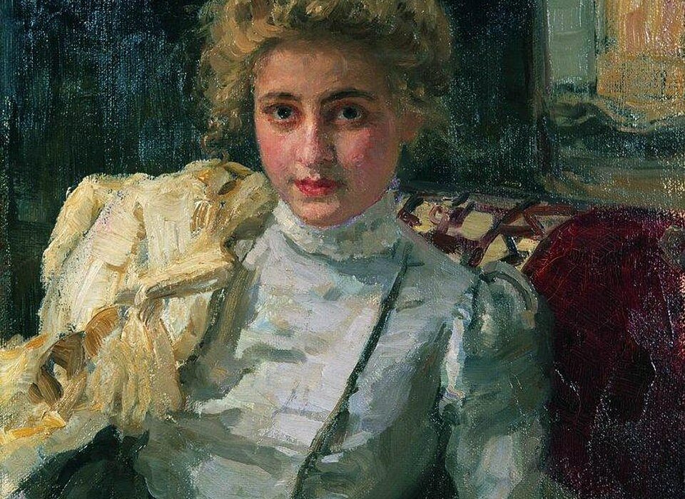 blonde woman portrait