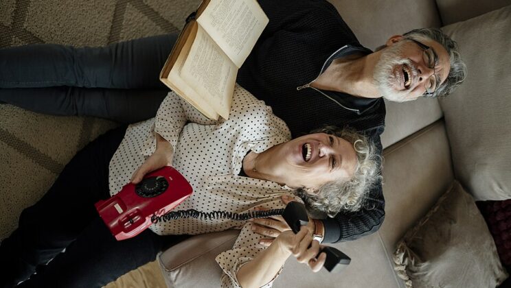 Chistes de Parejas: Para Reír en Compañía