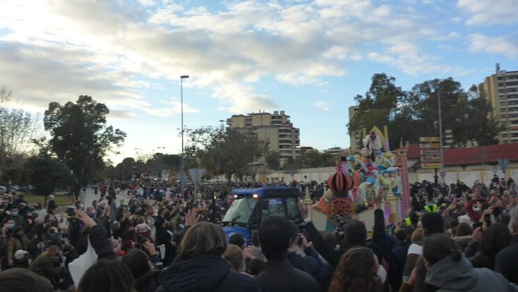Chistes de Reyes Magos: El Humor de la Noche de Magia